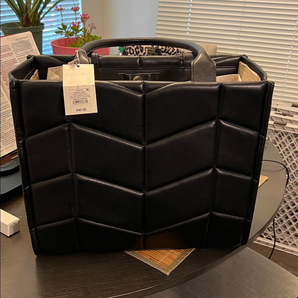 A New Day Black Quilted Tote Bag NWT NEW WITH TAG
